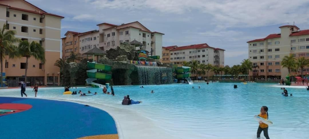 Delima Hotel & Homestay Порт-Диксон Экстерьер фото